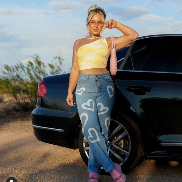 Y2K Heart Boyfriend Jeans - Picture 2 of 3